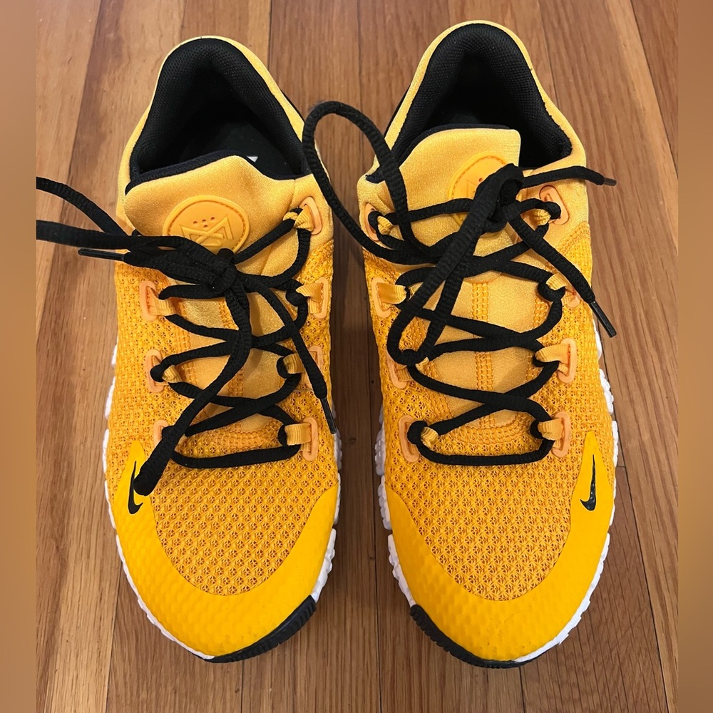 Nike Free Metcon 4 UniversityGold - Size 7 - Picture 4 of 12